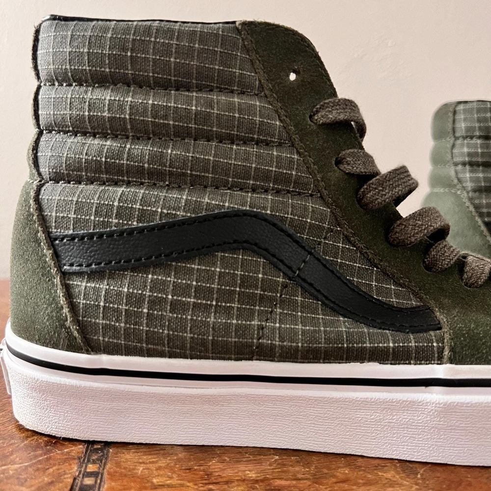 Unisex Vans Off the Wall High Top Green Canvaas Sk8 Black Suede and Leather‎
